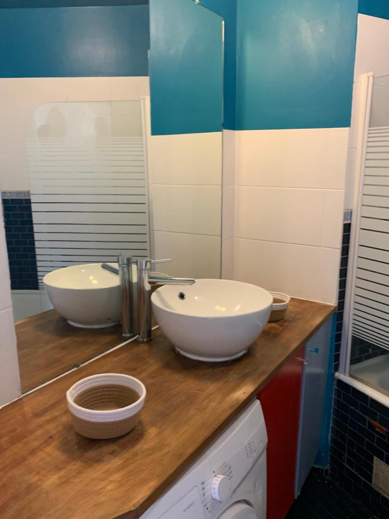 Paris La Defense - Santorin Apartment With Jacuzzi Courbevoie Exteriör bild
